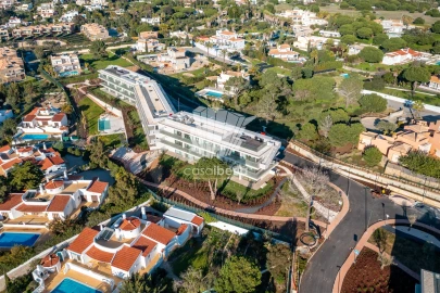 Apartamento T4 para Venda em Lagoa e Carvoeiro