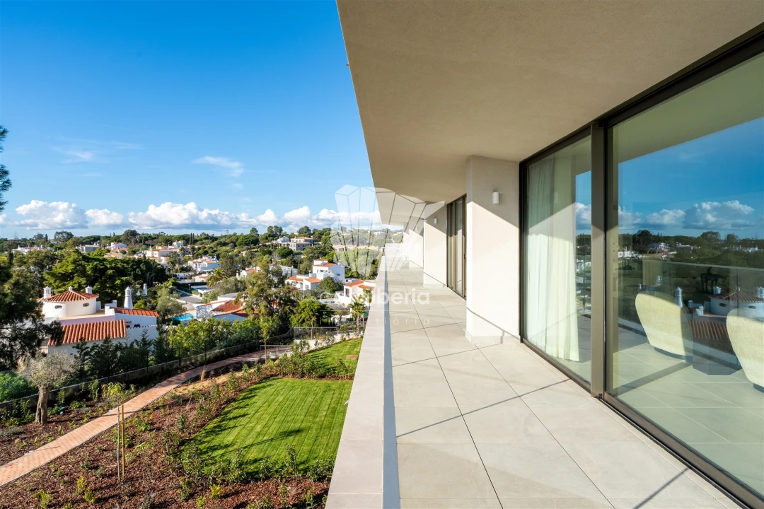Apartamento T4 para Venda em Lagoa e Carvoeiro Foto 39