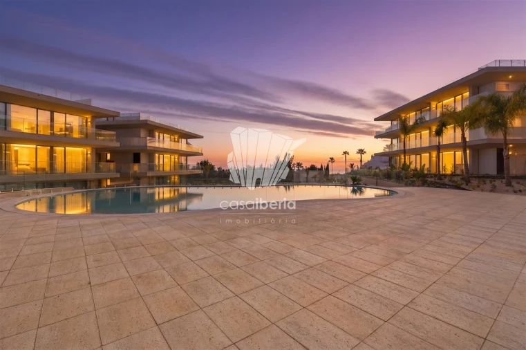 Apartamento T4 para Venda em Lagoa e Carvoeiro Foto 55