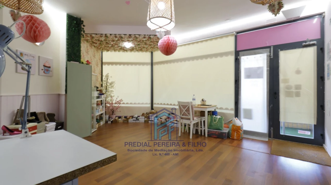 Loja para Venda em Rio Tinto Foto 7