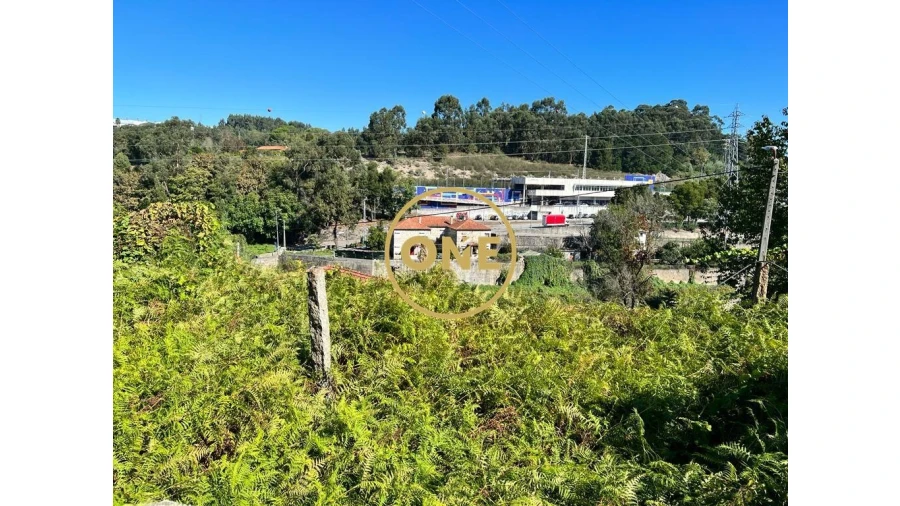 Terreno para Venda em Rebordões Foto 6