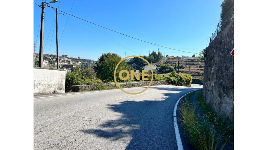 Terreno para Venda em Rebordões Foto 3