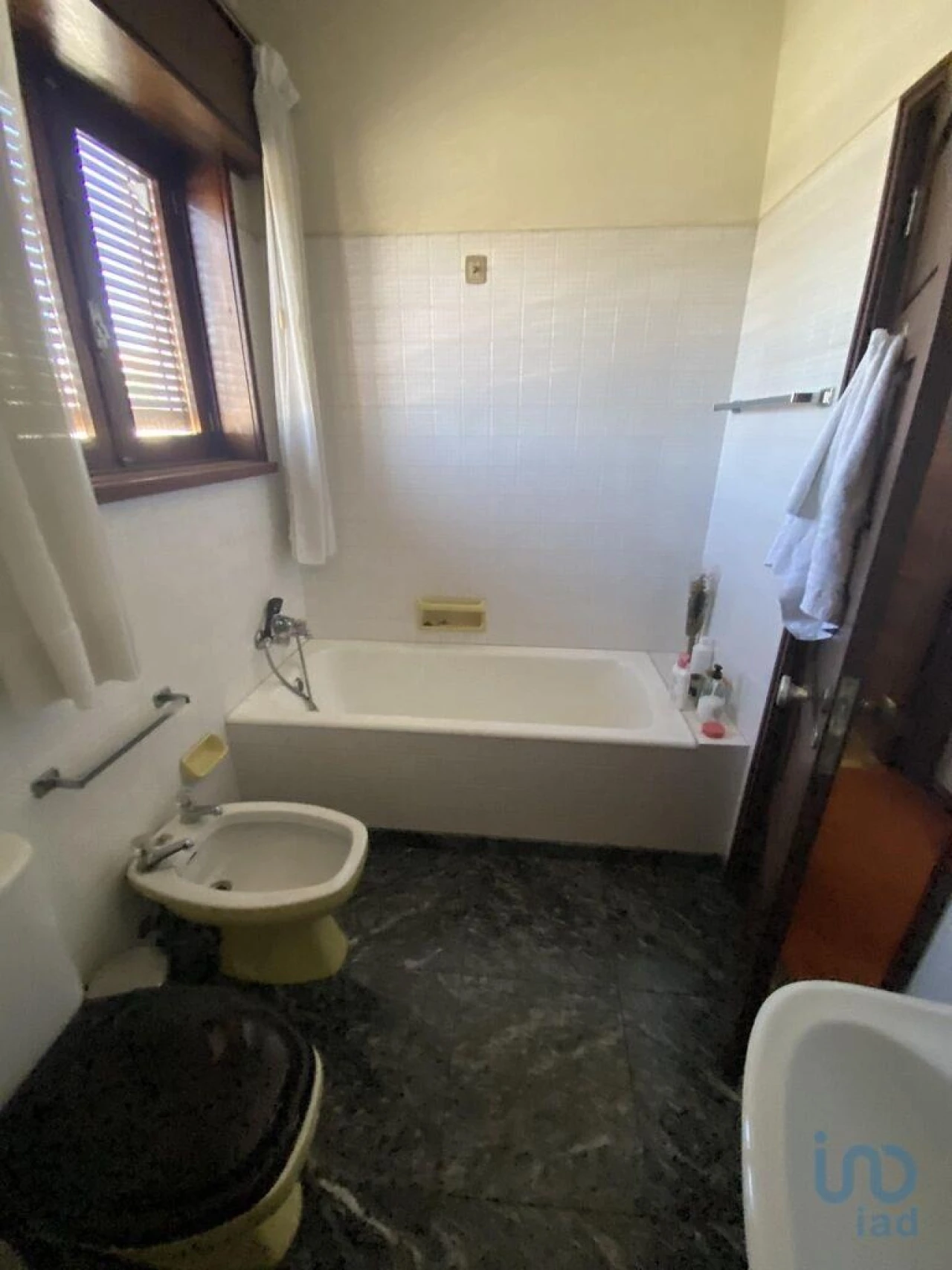 Moradia T6 para Venda em Paranhos Foto 15