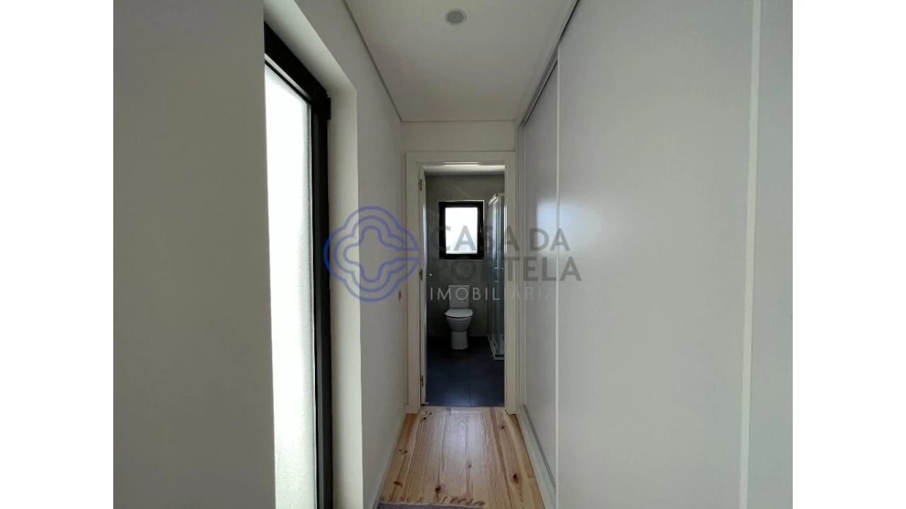 Moradia T3 para Venda em Ramalde Foto 8