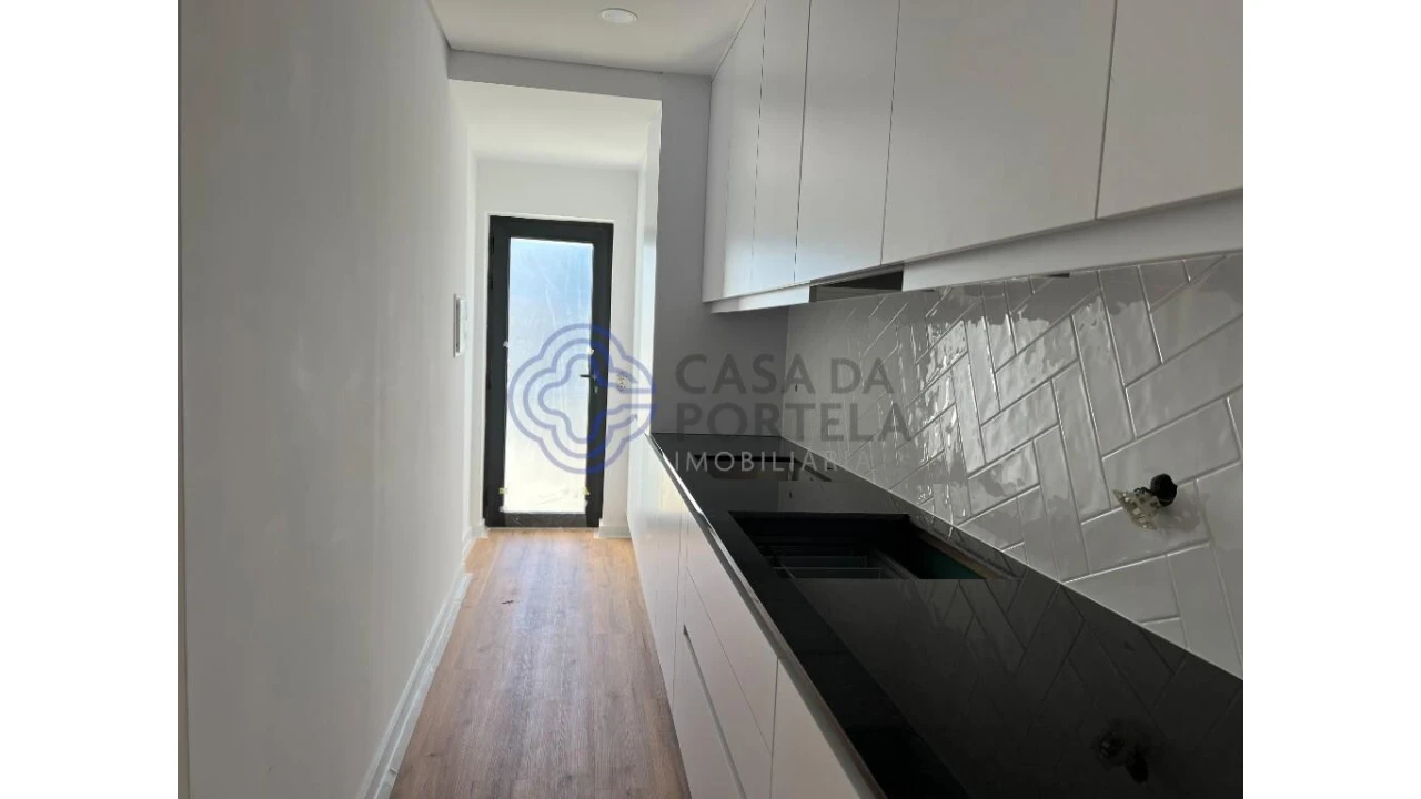 Moradia T3 para Venda em Ramalde Foto 3