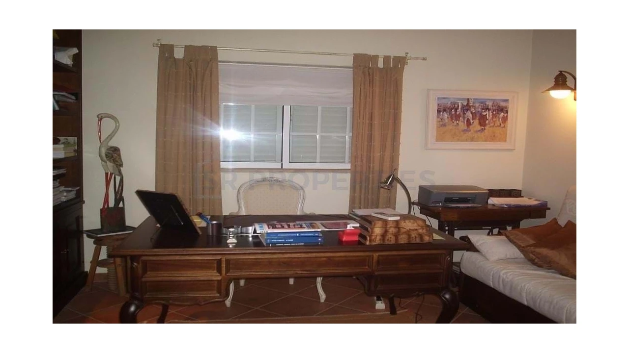 Moradia T4 para Venda em Almancil Foto 13