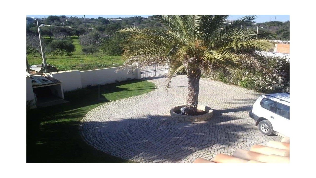 Moradia T4 para Venda em Almancil Foto 22