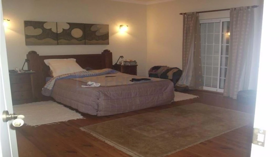 Moradia T4 para Venda em Almancil Foto 24