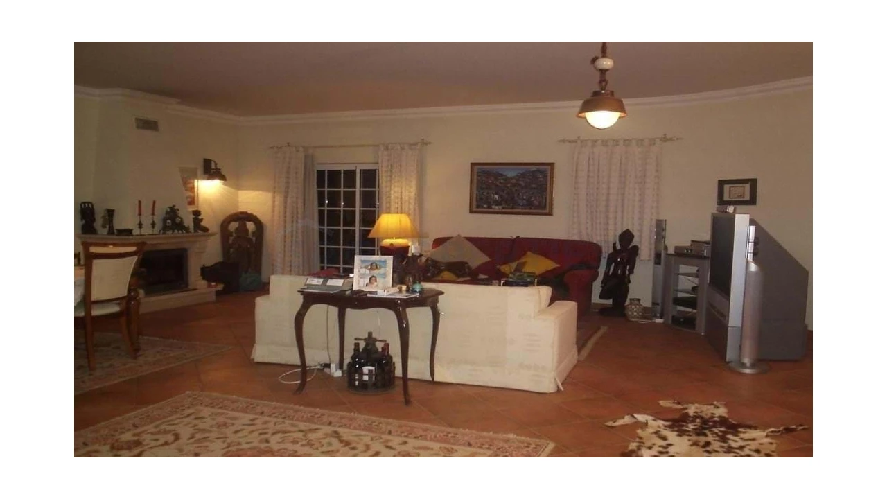 Moradia T4 para Venda em Almancil Foto 8