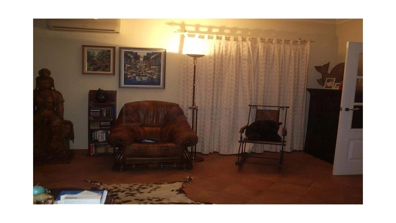 Moradia T4 para Venda em Almancil Foto 11