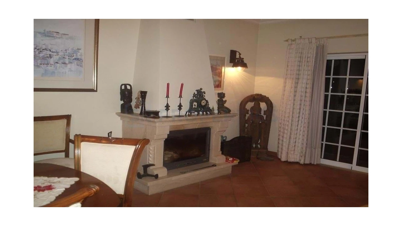 Moradia T4 para Venda em Almancil Foto 14