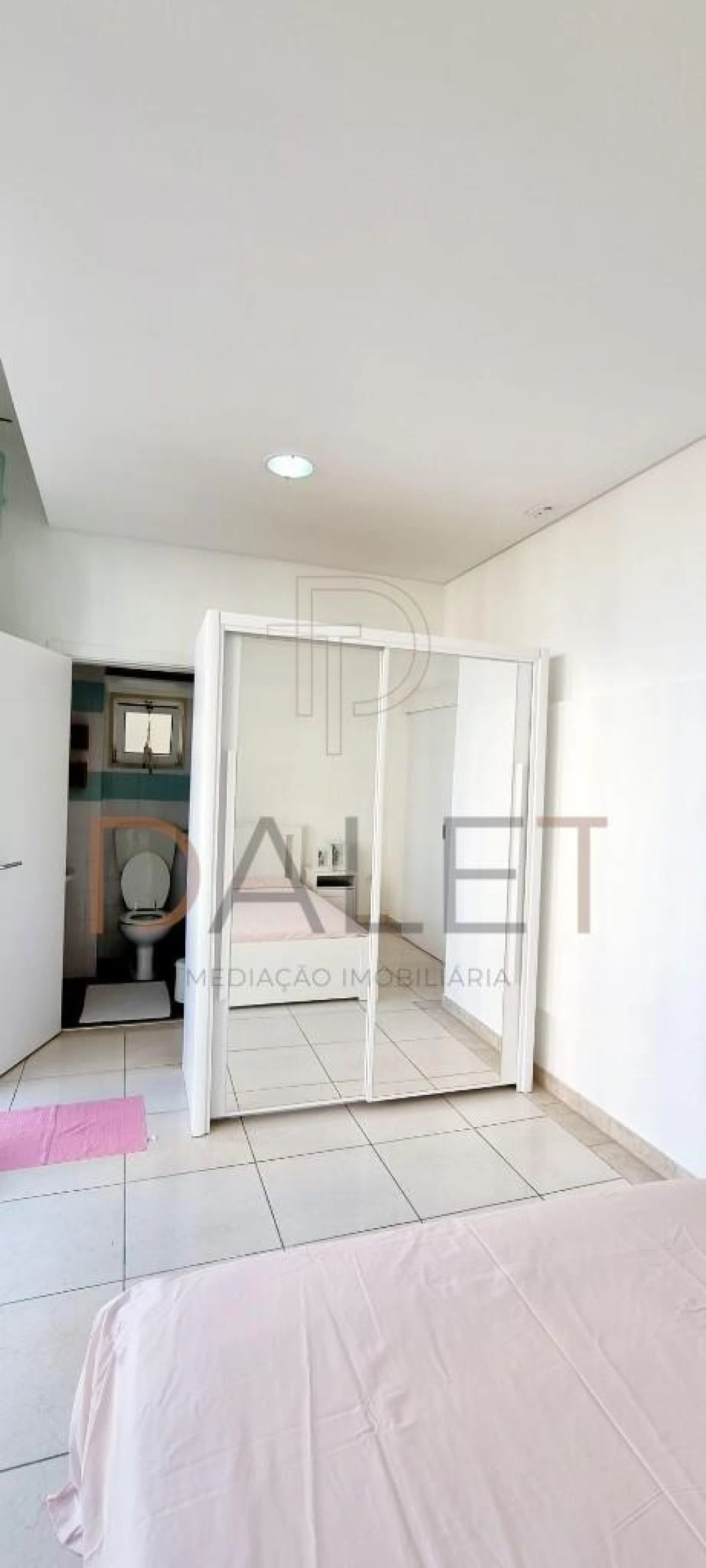 Apartamento T1 para Arrendamento em Corroios Foto 18
