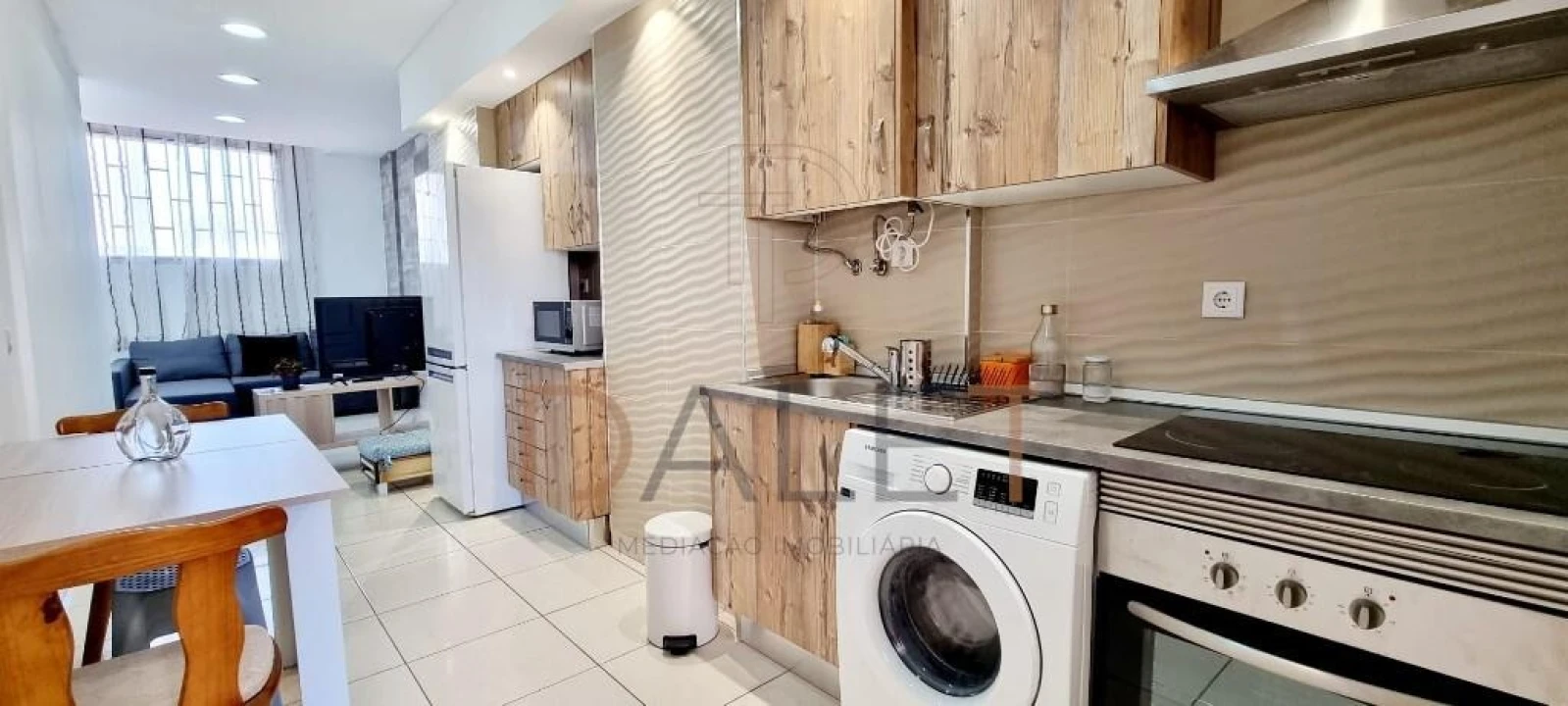 Apartamento T1 para Arrendamento em Corroios Foto 13