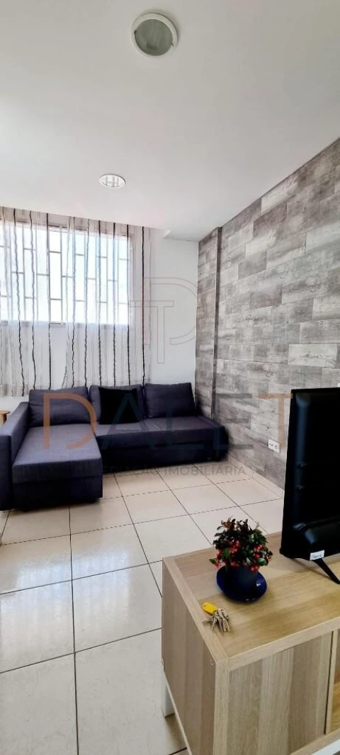 Apartamento T1 para Arrendamento em Corroios