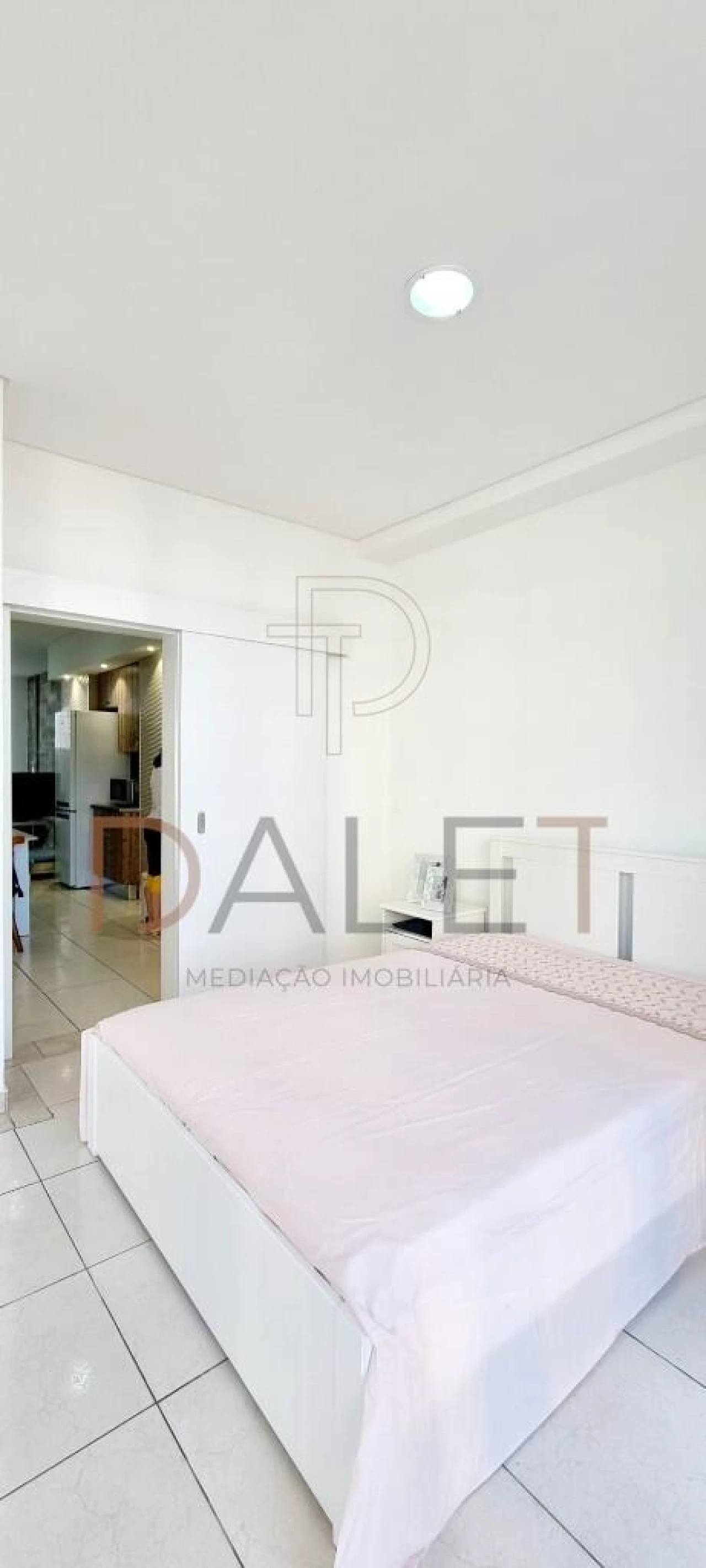 Apartamento T1 para Arrendamento em Corroios Foto 23
