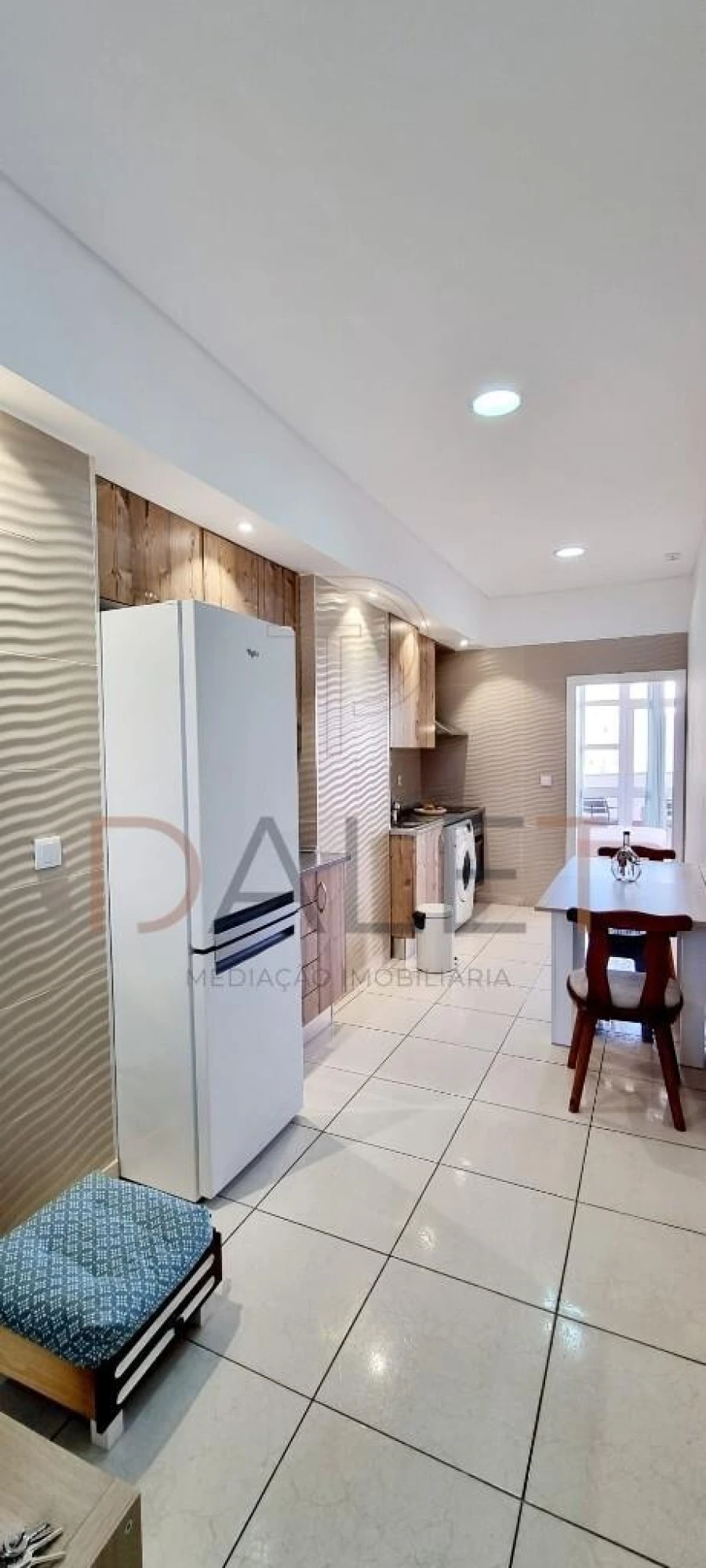 Apartamento T1 para Arrendamento em Corroios Foto 9