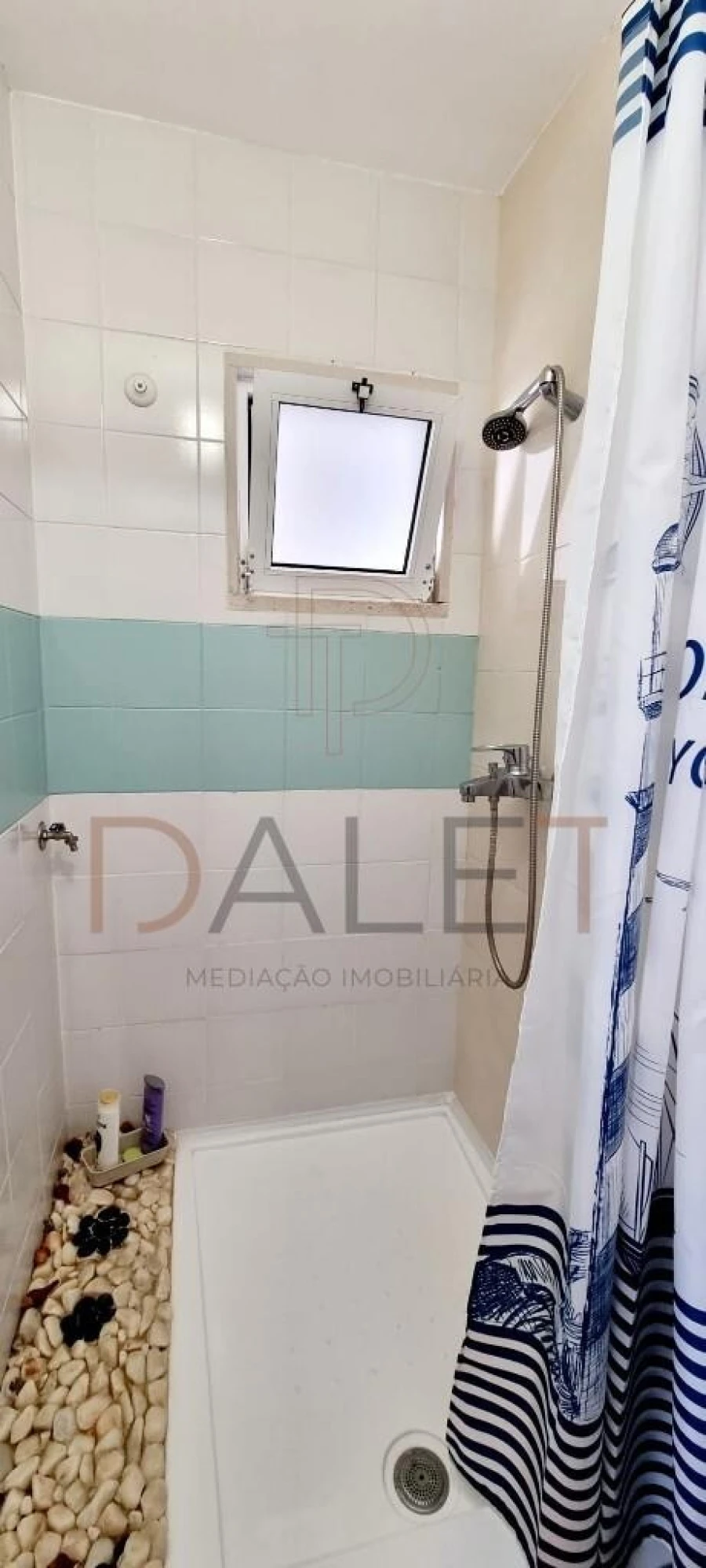 Apartamento T1 para Arrendamento em Corroios Foto 21