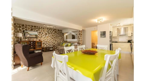 Moradia T8 para Venda em Amora