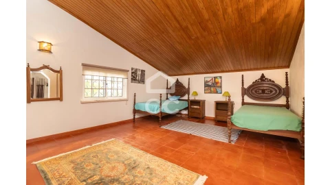 Moradia T8 para Venda em Amora