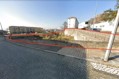 Terreno para Venda em Campanhã