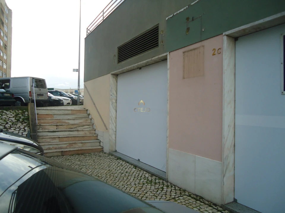 Negócio para Arrendamento em Póvoa de Santa Iria e Forte da Casa Foto 12