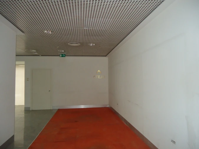 Negócio para Arrendamento em Póvoa de Santa Iria e Forte da Casa Foto 19