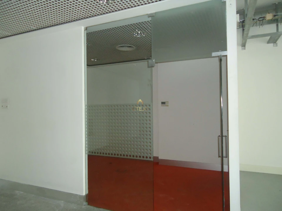 Negócio para Arrendamento em Póvoa de Santa Iria e Forte da Casa Foto 15