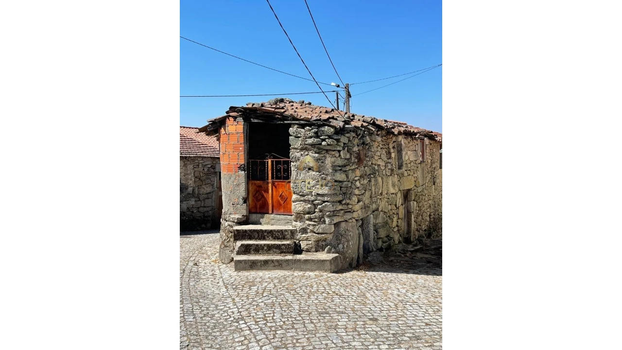 Terreno para Venda em Freixiosa Foto 3