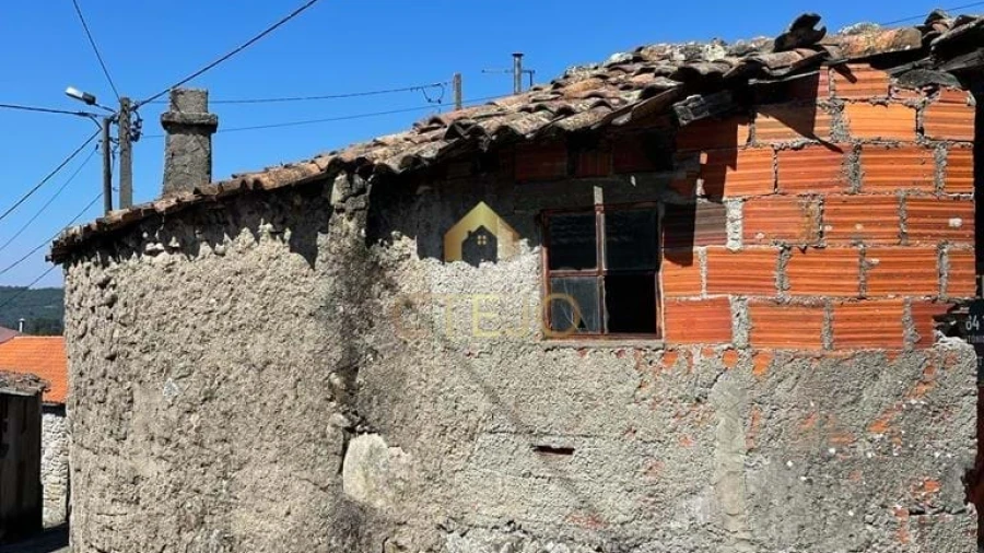 Terreno para Venda em Freixiosa