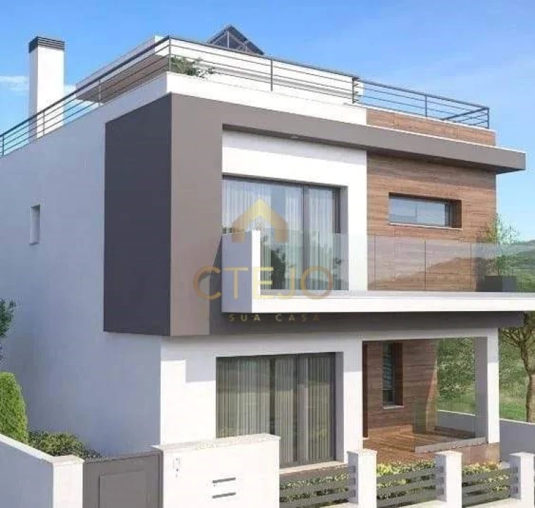 Moradia T4 para Venda em Vialonga Foto 7