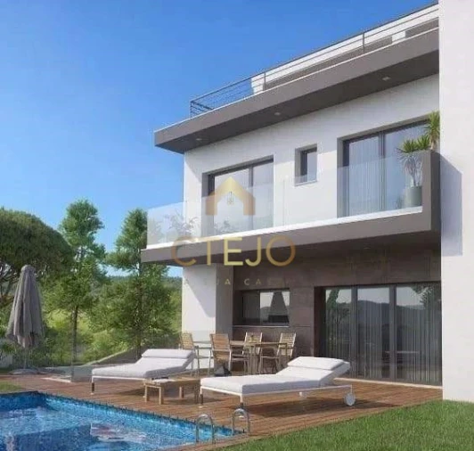 Moradia T4 para Venda em Vialonga