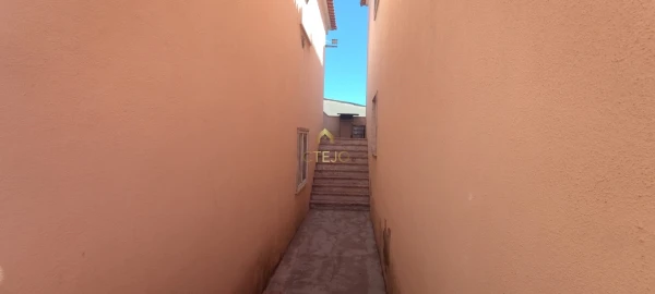 Moradia T6 para Venda em Santa Iria de Azoia, São João da Talha e Bobadela