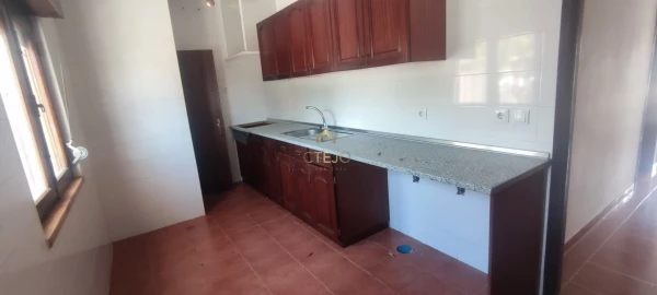 Moradia T6 para Venda em Santa Iria de Azoia, São João da Talha e Bobadela