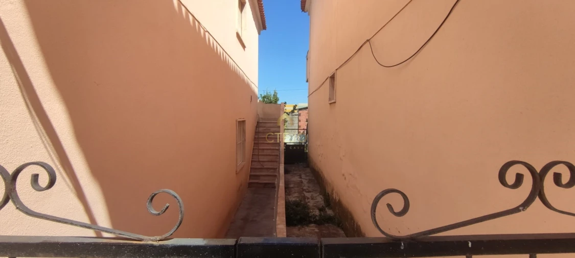 Moradia T6 para Venda em Santa Iria de Azoia, São João da Talha e Bobadela Foto 7