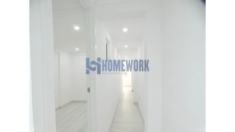 Apartamento T2 para Venda em Corroios
