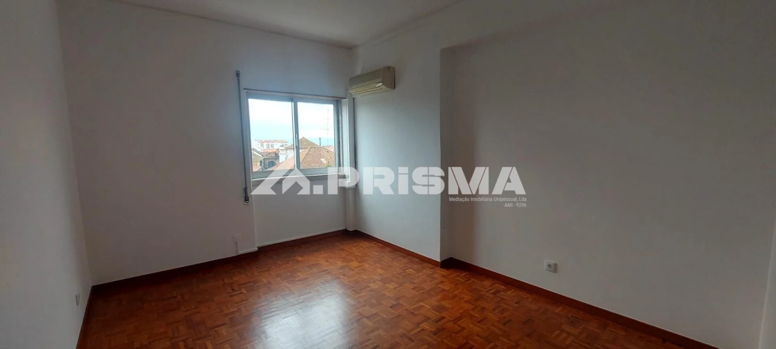 Apartamento T2 para Arrendamento em Castelo Branco Foto 7