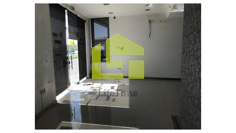 Loja para Venda em Valpaços e Sanfins Foto 9