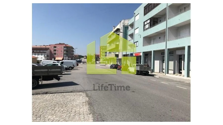 Loja para Venda em Valpaços e Sanfins Foto 11