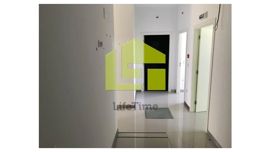 Loja para Venda em Valpaços e Sanfins Foto 8