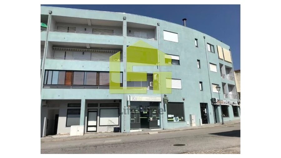 Loja para Venda em Valpaços e Sanfins Foto 12