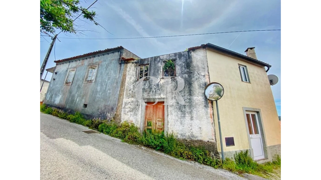 Moradia T3 para Venda em Figueiró dos Vinhos e Bairradas Foto 1