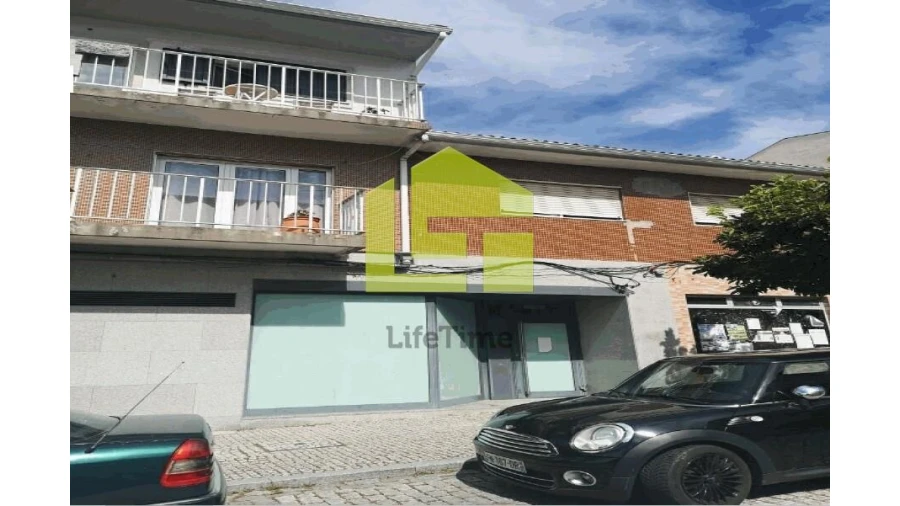 Loja para Venda em Bornes de Aguiar Foto 1