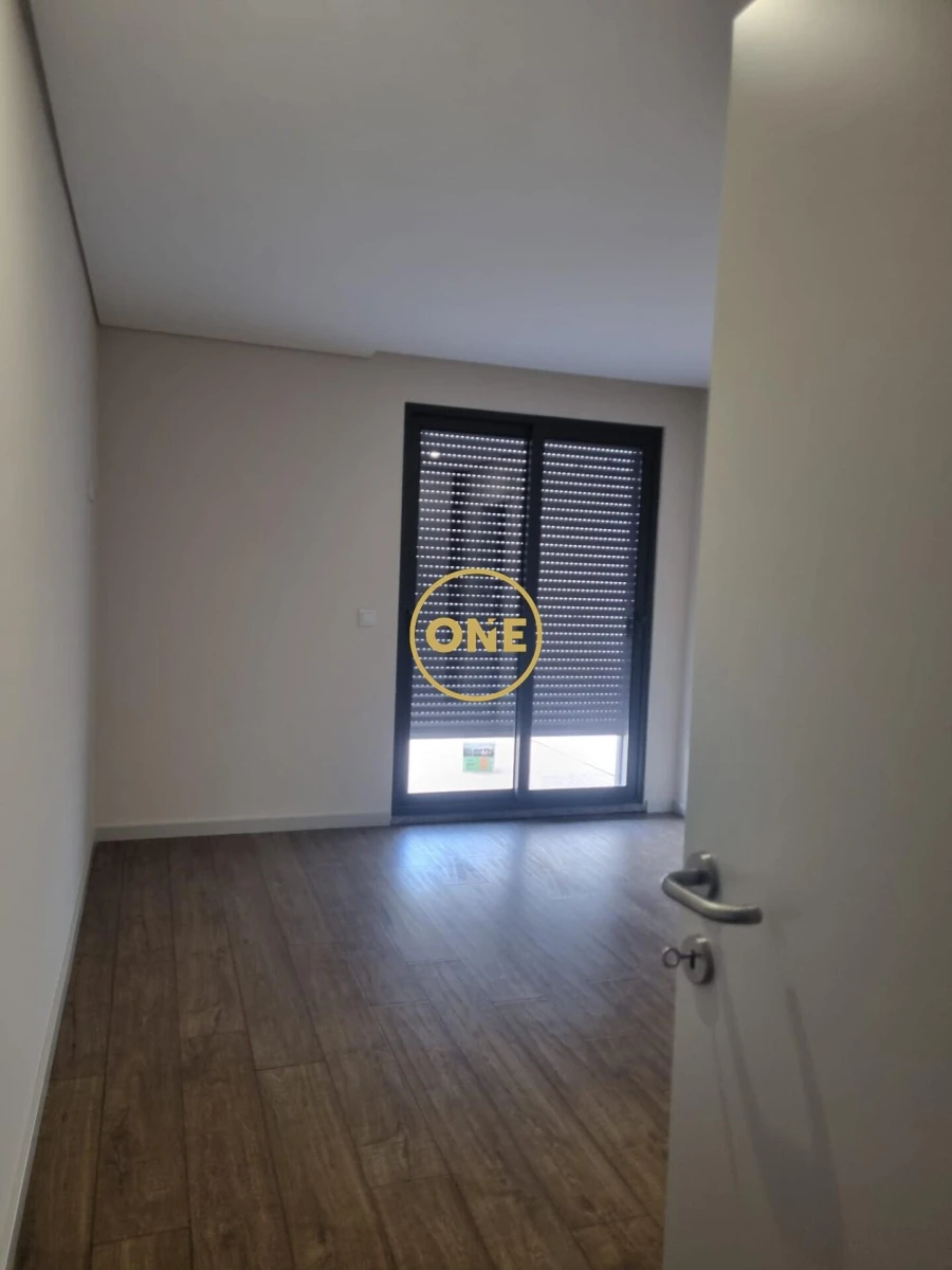 Apartamento T3 para Venda em Cedofeita, Santo Ildefonso, Sé, Miragaia, São Nicolau e Vitória Foto 36