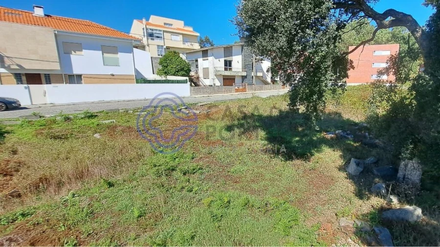 Terreno para Venda em Milheiros Foto 10