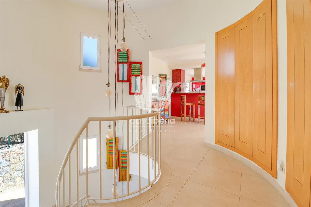 Moradia T4 para Venda em Lagoa e Carvoeiro Foto 8