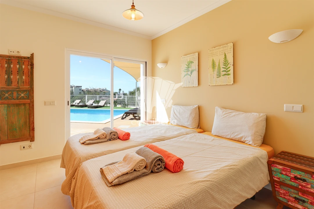 Moradia T4 para Venda em Lagoa e Carvoeiro Foto 12