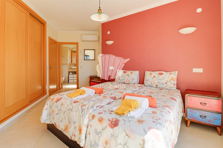 Moradia T4 para Venda em Lagoa e Carvoeiro Foto 10