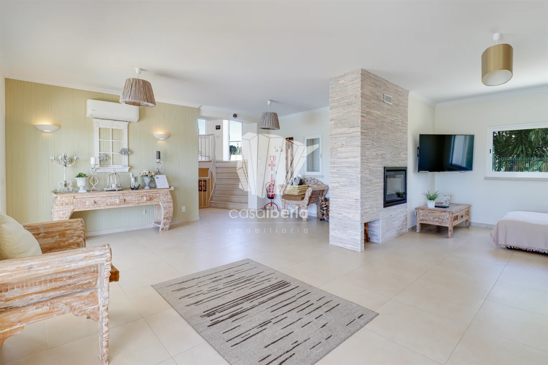 Moradia T4 para Venda em Lagoa e Carvoeiro Foto 4