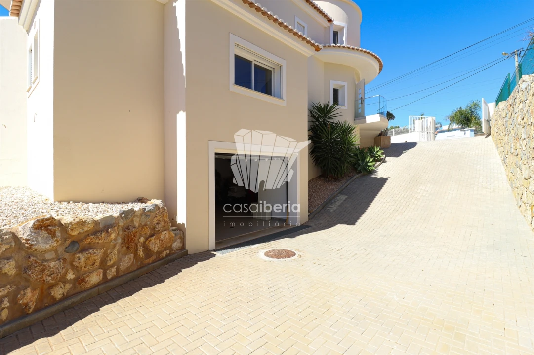 Moradia T4 para Venda em Lagoa e Carvoeiro Foto 23