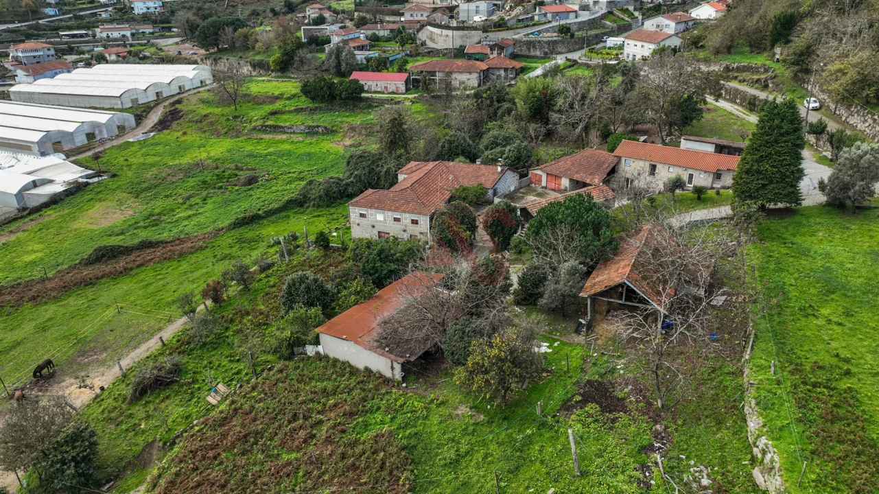 Quinta T6 para Venda em Airão Santa Maria, Airão São João e Vermil Foto 32